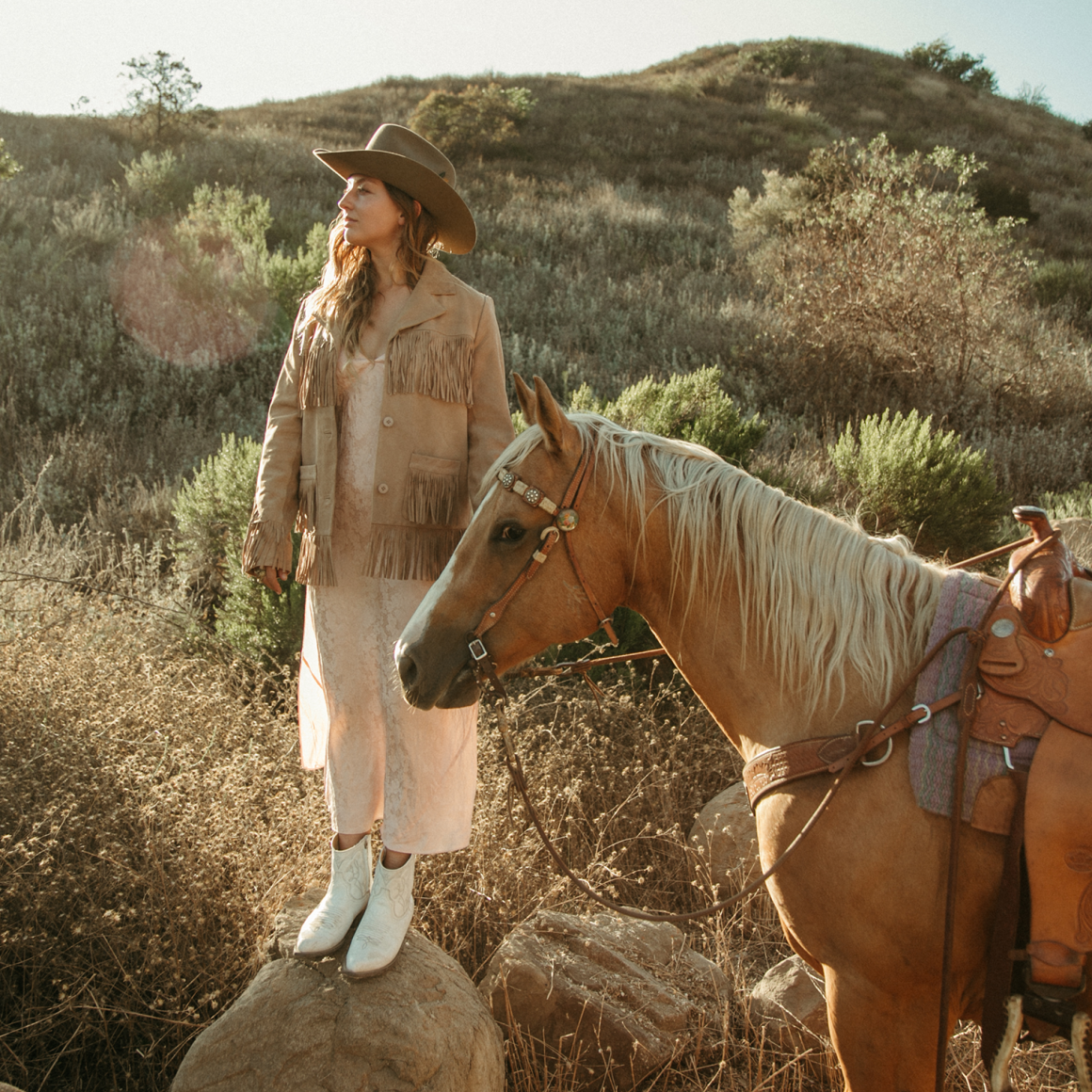 Annika Boots White Women Stetson Shorties