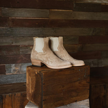 Zoey Tan Women Stetson Shorties